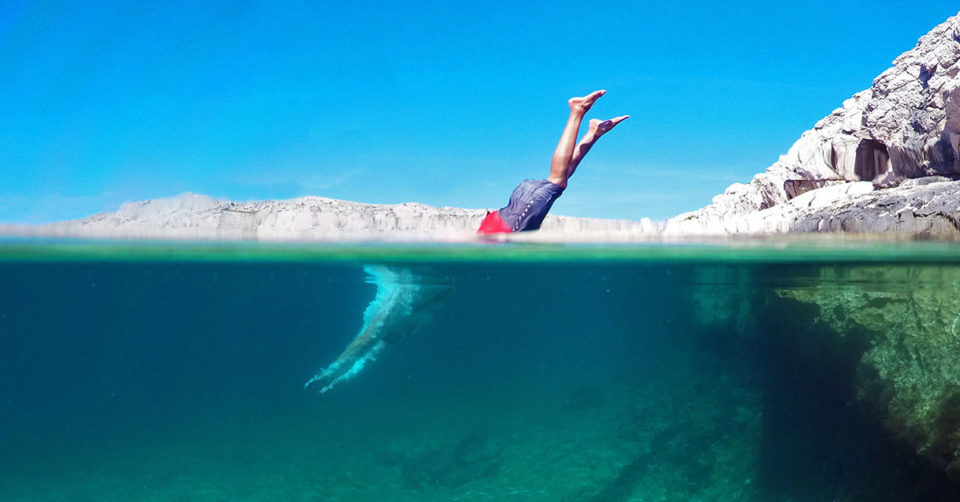 jump-into-water-split-photo