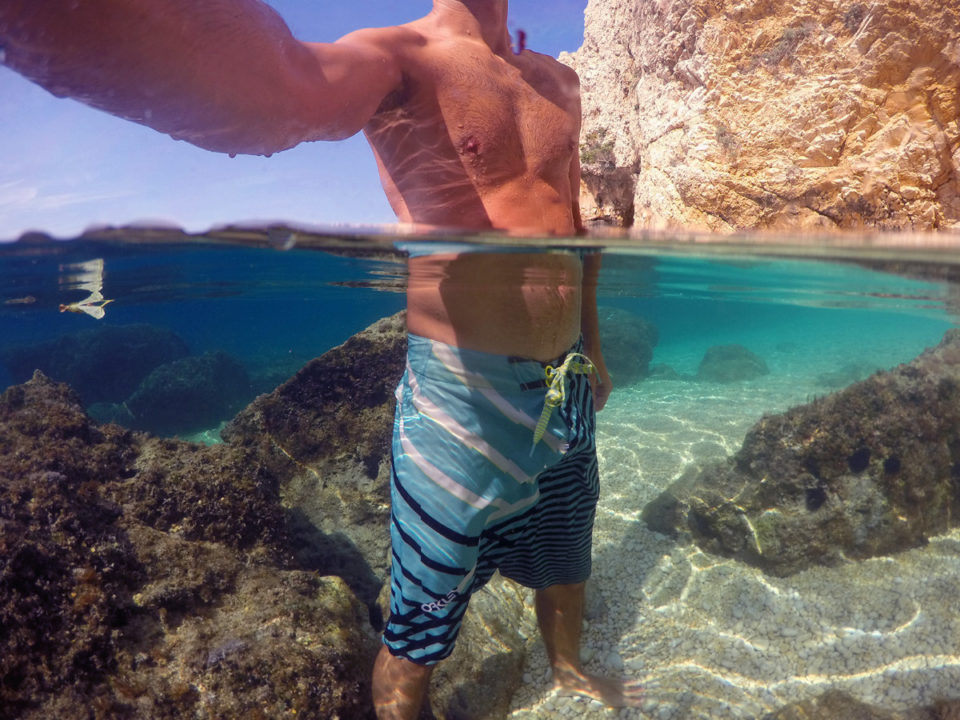 over-under-photo-example-water-quality (12)
